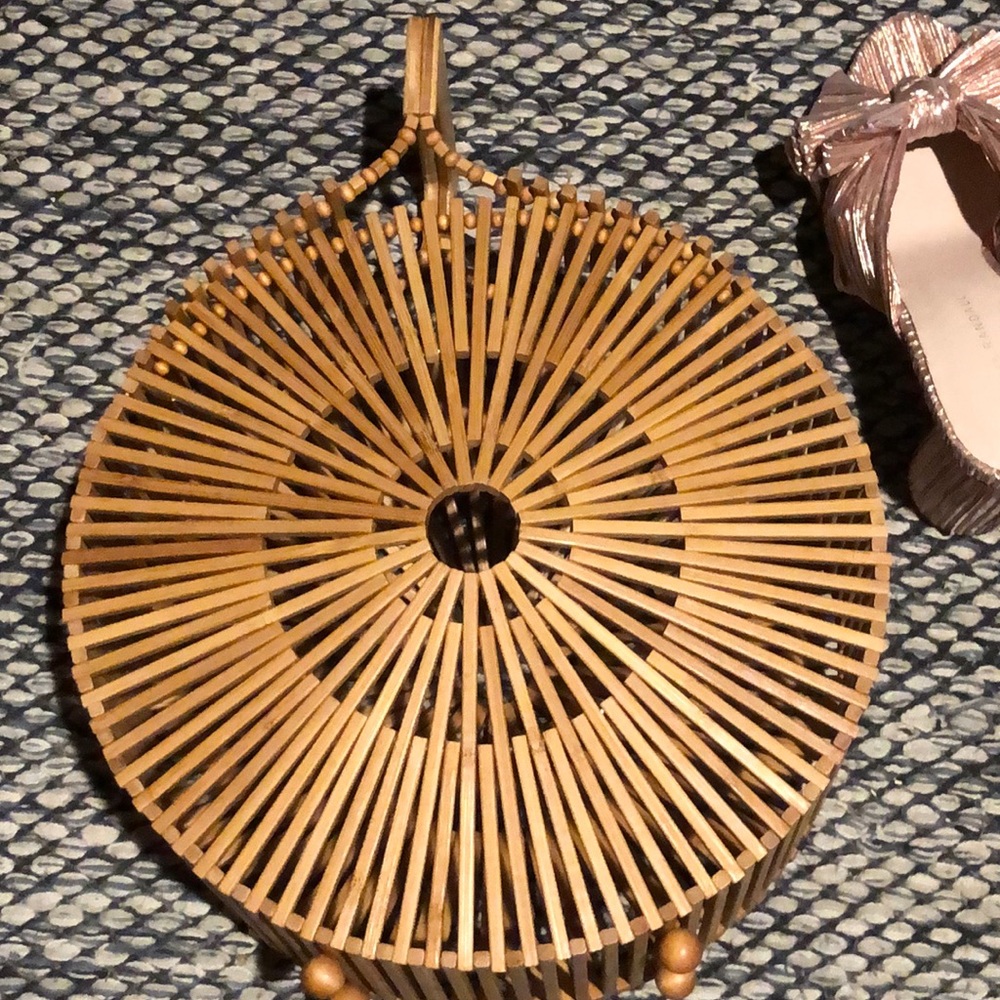 Cult Gaia round wooden handle bag new